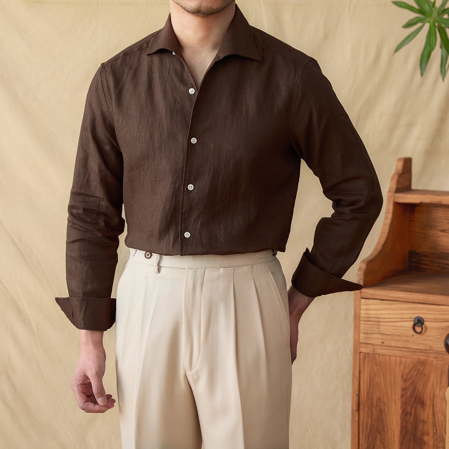 THE CALVIN LINEN SHIRT