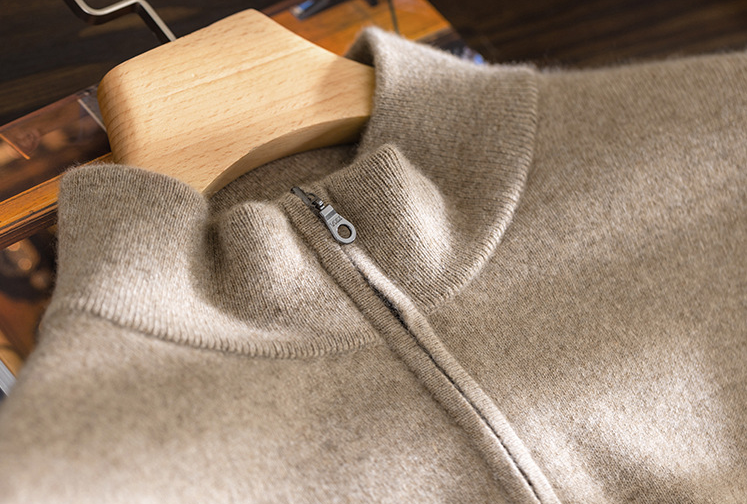 THE LEOPOLD  CASHMERE HALF ZIP